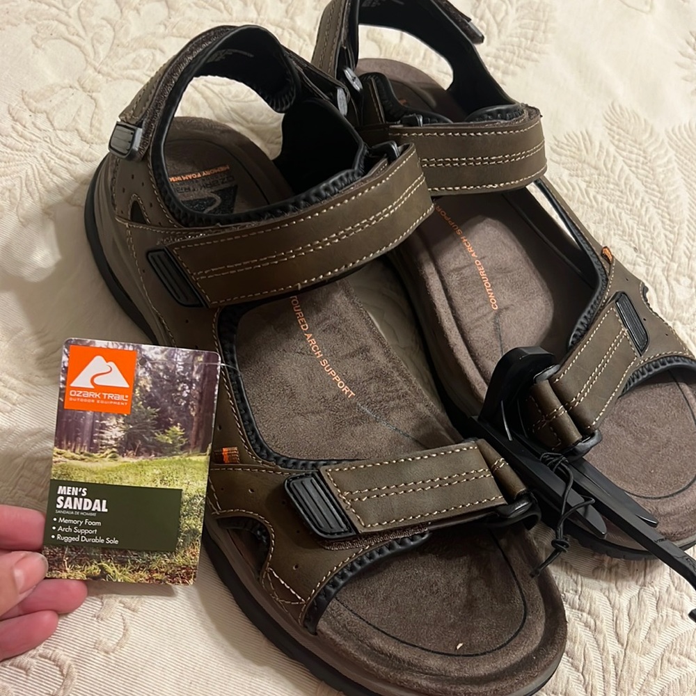 Mens sandal